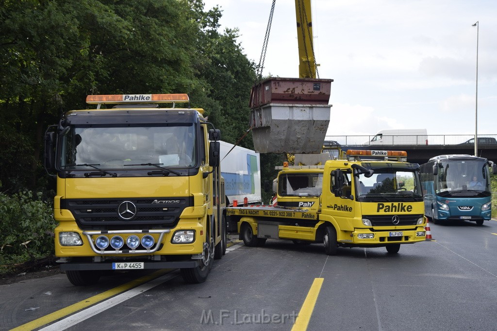 Schwerer VU A 3 Rich Oberhausen Hoehe AK Leverkusen P676.JPG - Miklos Laubert